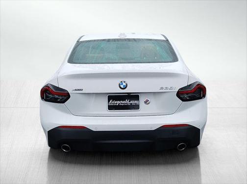 2023 BMW 230 i xDrive