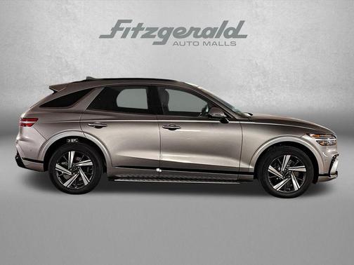 2026 Genesis GV70 3.5T Sport Advanced