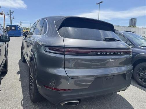 2024 Porsche Cayenne AWD