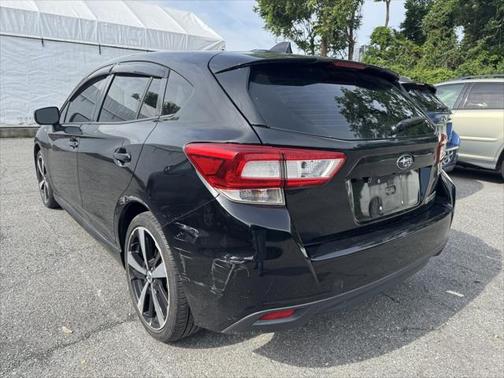 2017 Subaru Impreza 2.0i Sport