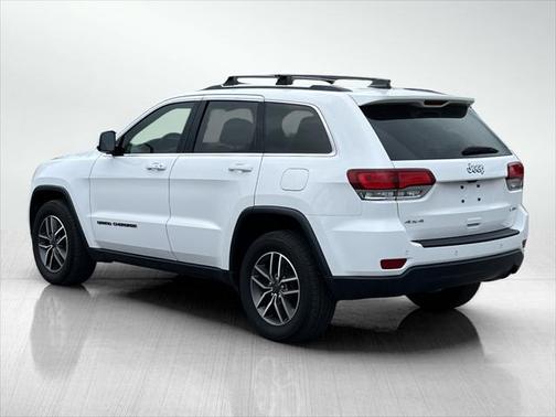2020 Jeep Grand Cherokee Laredo