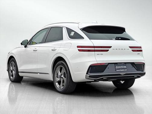 2026 Genesis GV70 2.5T Advanced