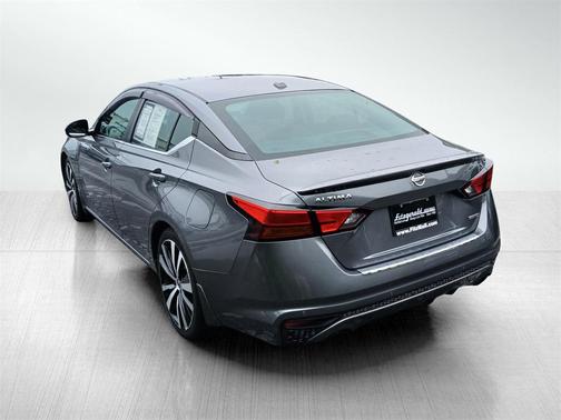 2020 Nissan Altima SR VC-Turbo FWD