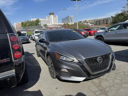2020 Nissan Altima SR VC-Turbo FWD