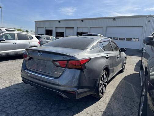 2020 Nissan Altima SR VC-Turbo FWD