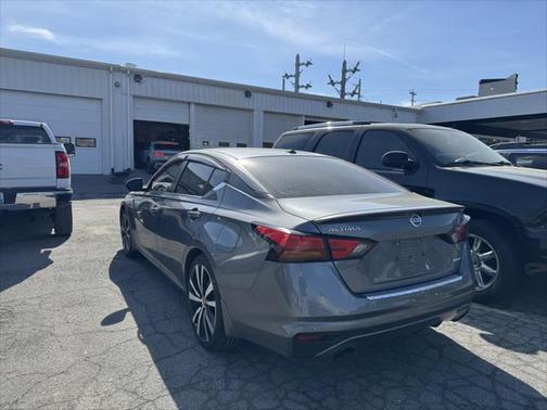 2020 Nissan Altima SR VC-Turbo FWD
