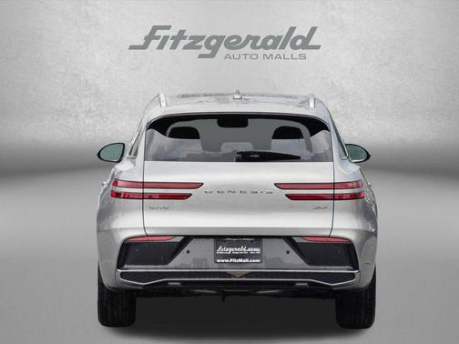 Savile Silver 2026 Genesis GV70 2.5T Select