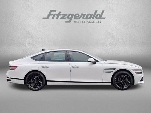 Uyuni White 2027 Genesis G80 3.5T Prestige Black