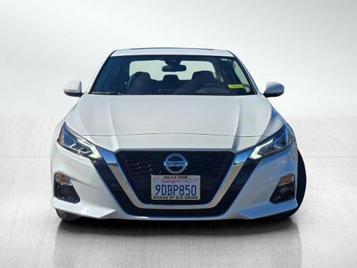 2022 Nissan Altima 2.5 SL