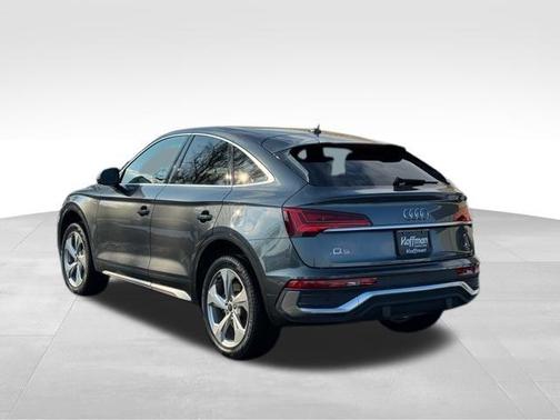 2025 Audi Q5 45 S line quattro Premium