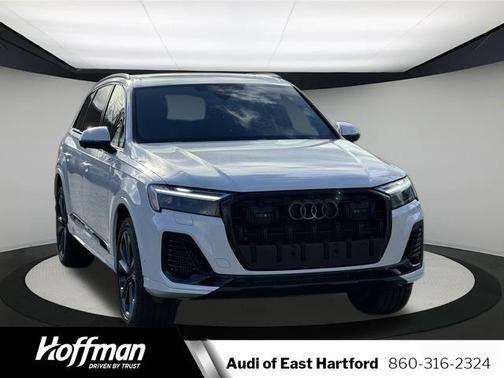 2025 Audi Q7 55 Premium Plus