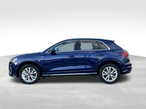 2025 Audi Q3 45 S line Premium