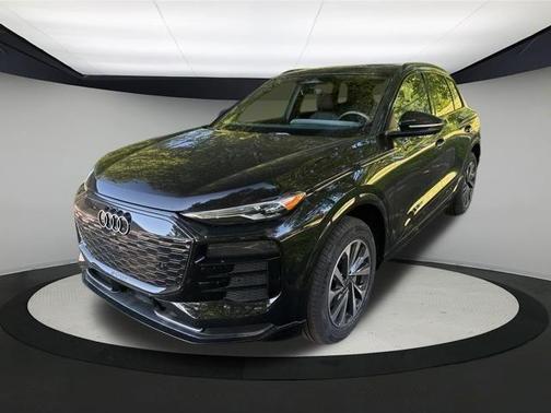 2025 Audi Q6 e-tron Premium