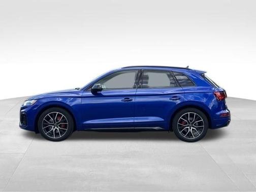 Ultra Blue Metallic 2024 Audi SQ5 3.0T Prestige