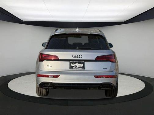 2024 Audi Q5 e 55 S line quattro Premium