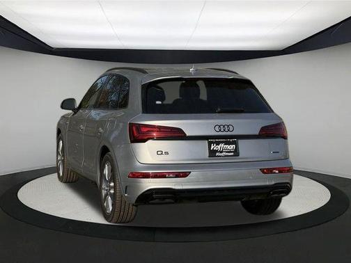 2024 Audi Q5 e 55 S line quattro Premium