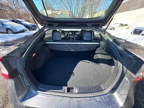 2021 Toyota Prius XLE