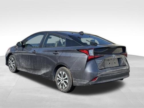 2021 Toyota Prius XLE