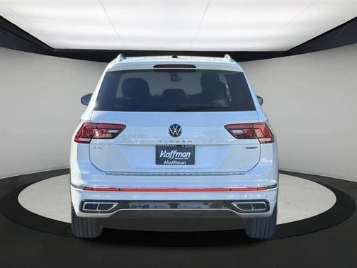 2023 Volkswagen Tiguan 2.0T SEL R-Line