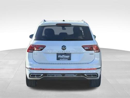 2023 Volkswagen Tiguan 2.0T SEL R-Line