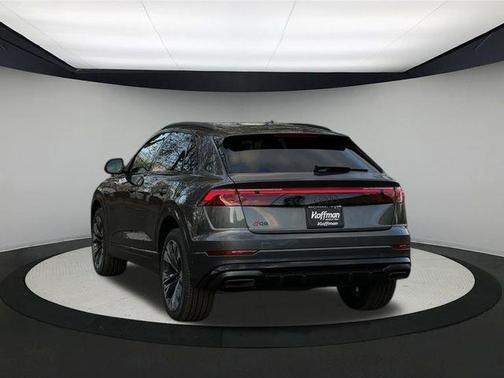 2025 Audi Q8 55 Premium