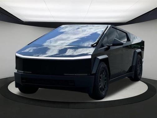 2024 Tesla Cybertruck Cyberbeast