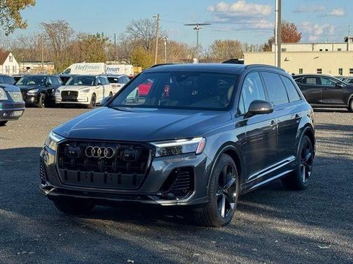2026 Audi Q7 55 Premium Plus