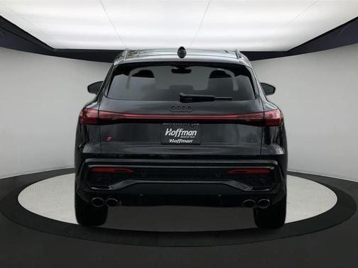 2025 Audi SQ5 3.0T quattro Premium