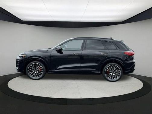 2025 Audi SQ5 3.0T quattro Premium