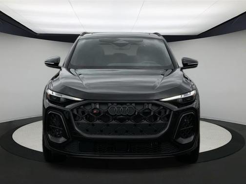 2025 Audi SQ5 3.0T quattro Premium