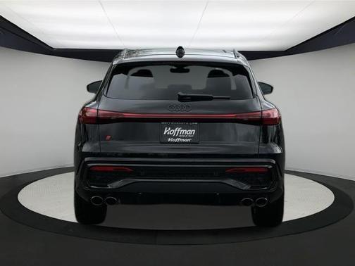 2025 Audi SQ5 3.0T quattro Premium
