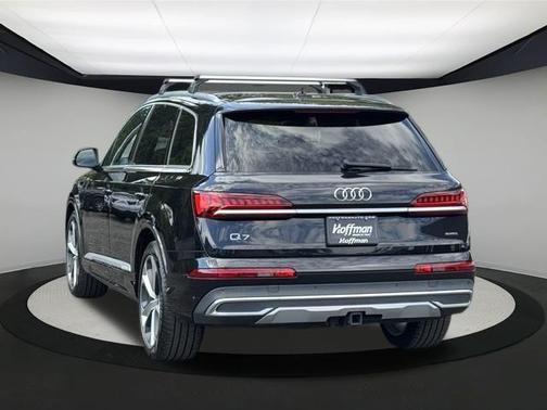 2021 Audi Q7 55 Prestige
