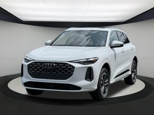 2025 Audi Q5 2.0T quattro Premium