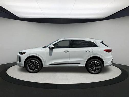 2025 Audi Q5 2.0T quattro Premium