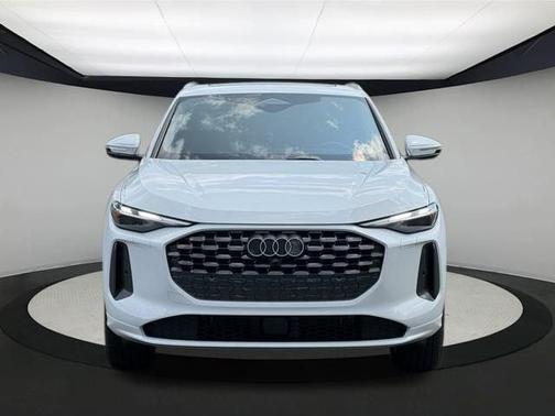 2025 Audi Q5 2.0T quattro Premium