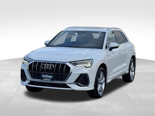 2025 Audi Q3 45 S line Premium