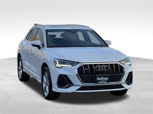 2025 Audi Q3 45 S line Premium