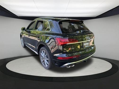 2025 Audi SQ5 3.0T Premium Plus
