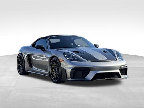 2024 Porsche 718 Spyder RS