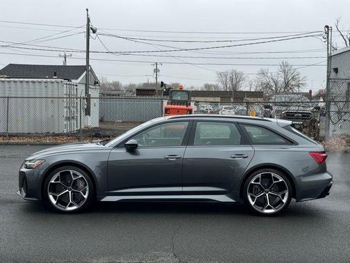 2025 Audi RS 6 Avant 4.0T