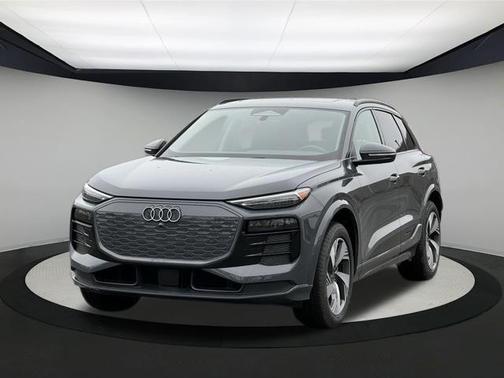 2025 Audi Q6 e-tron Premium