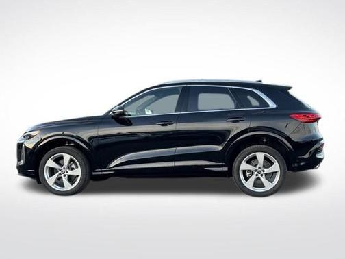 2025 Audi Q5 2.0T quattro Premium