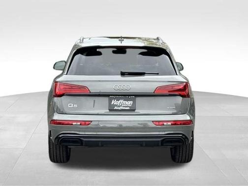 2025 Audi Q5 45 S line quattro Premium
