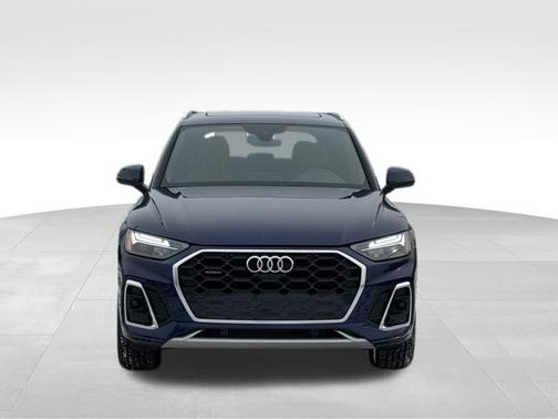 2023 Audi Q5 45 S line quattro Premium