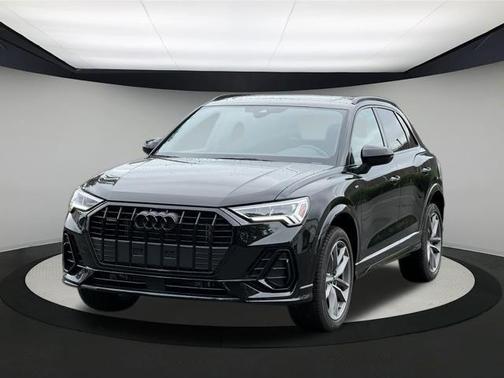 2025 Audi Q3 45 S line Premium