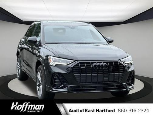 2025 Audi Q3 45 S line Premium