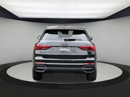 2025 Audi Q3 45 S line Premium