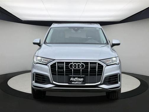 2022 Audi Q7 55 Premium Plus