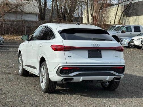 2025 Audi Q5 2.0T Premium