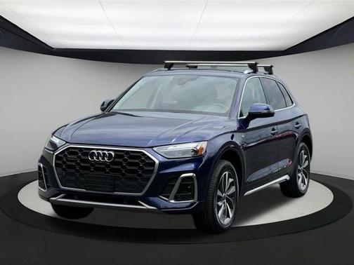 2022 Audi Q5 45 S line quattro Premium